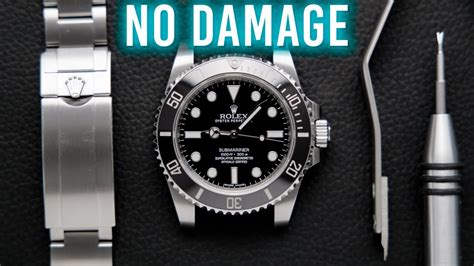 how to remove Rolex submarine back